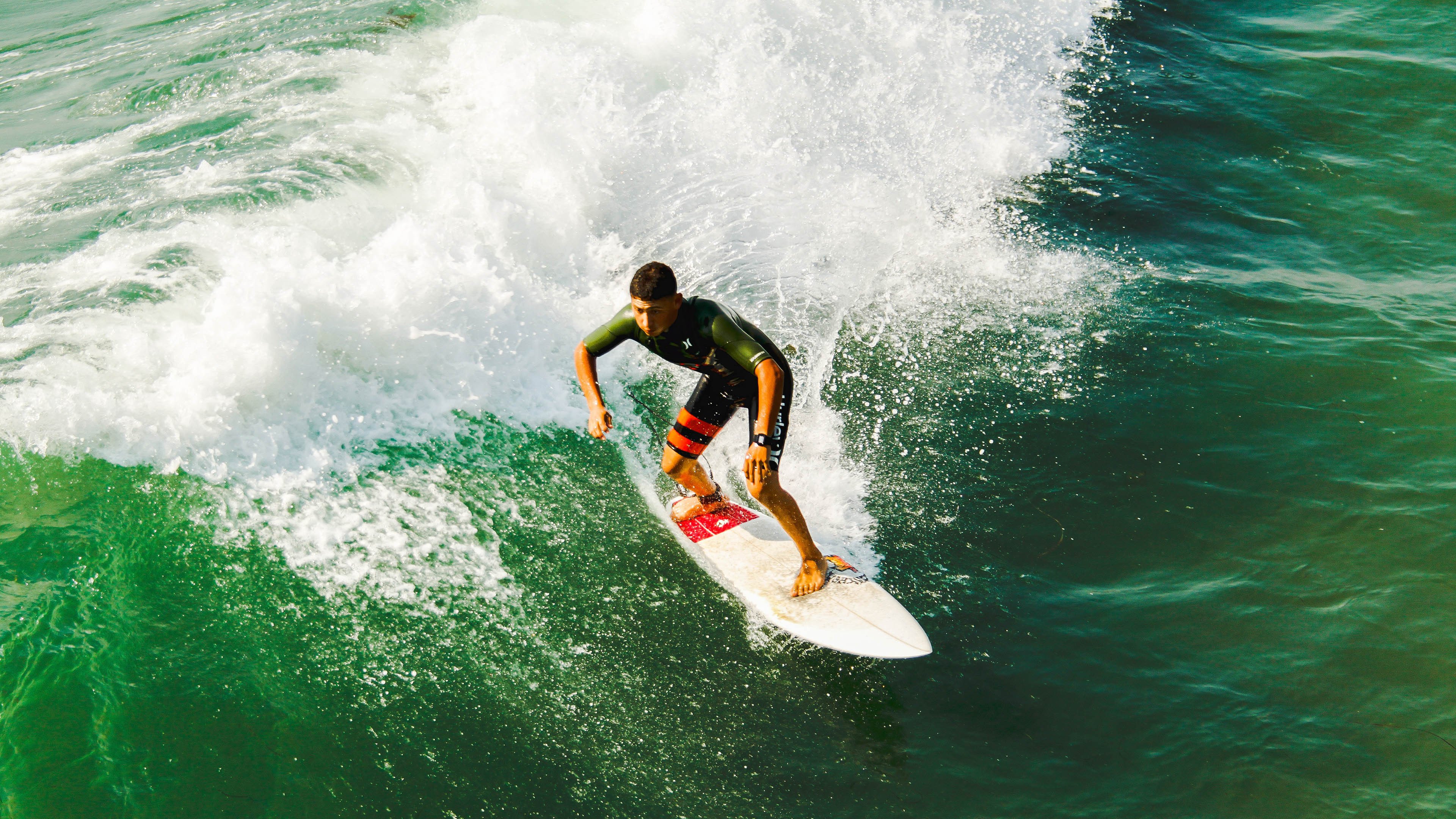九游娱乐下载-德甲攻势如火：每一次精彩都令人屏息，德甲强吗